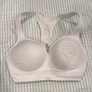 Victorias Secret VSX Incredible Plunge Sports Bra with Padded Underwire